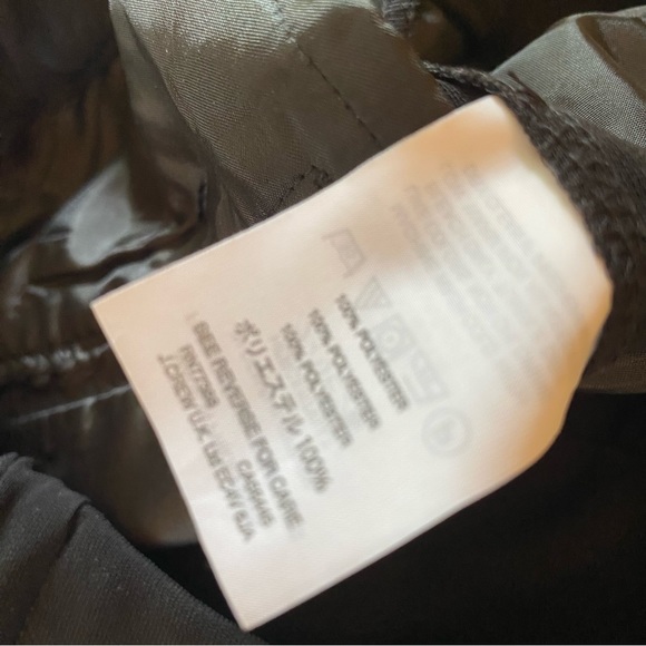 J Crew black crepe tapered pant EUC - Picture 9 of 11